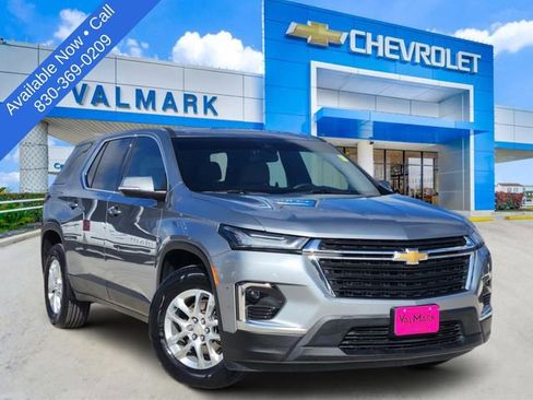 Certified 2023 Chevrolet Traverse LS w/ Safety Package FWD image 1