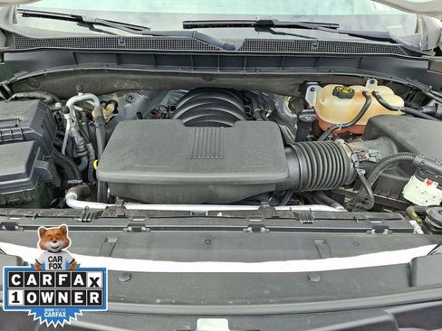 Used 2023 Chevrolet Suburban Premier AWD/4WD image 29