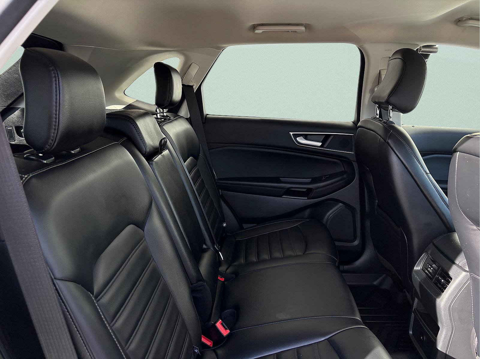 Used 2023 Ford Edge SEL AWD/4WD image 26