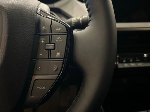 New 2026 Toyota Prius Limited FWD image 17