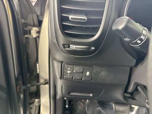 Used 2019 Kia Soul w/ Convenience Package FWD image 14