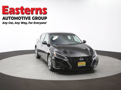 Used 2023 Nissan Altima 2.5 S FWD image 50