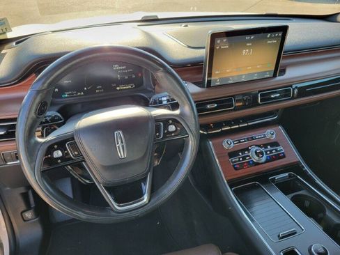 Used 2022 Lincoln Aviator Reserve w/ Equipment Group 201A image 16