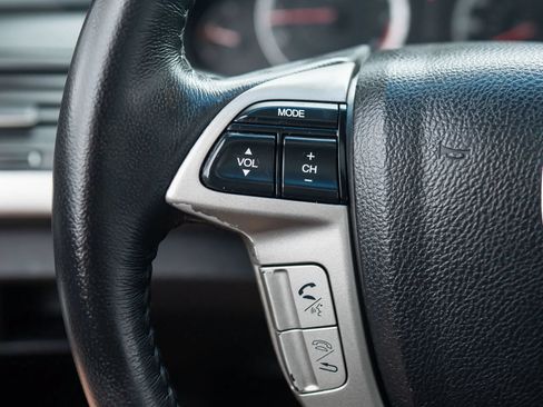 Used 2012 Honda Accord EX-L image 32