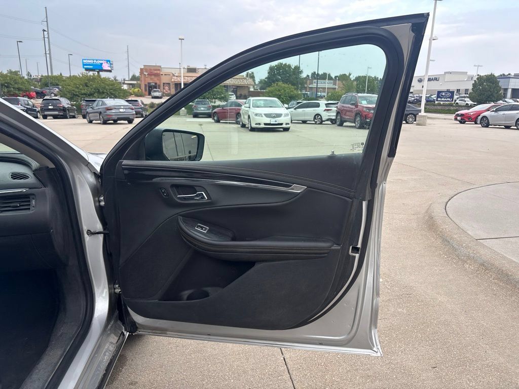 Used 2017 Chevrolet Impala LT w/ Leather Package FWD image 25