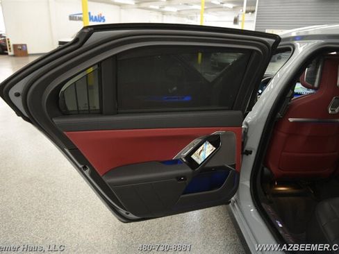 Used 2024 BMW 740i w/ M Sport Professional Package RWD image 44