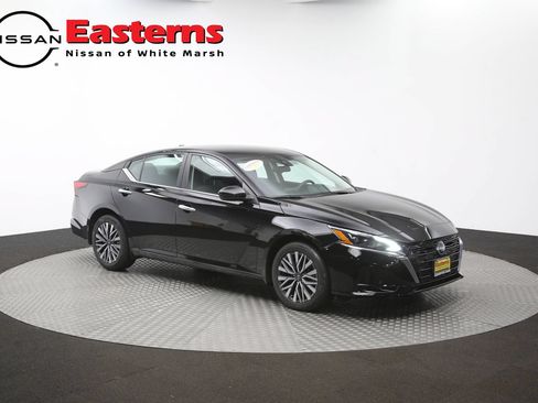 Used 2023 Nissan Altima 2.5 SV AWD/4WD image 47