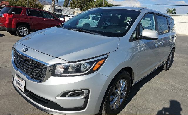 Used 2021 Kia Sedona LX FWD image 1