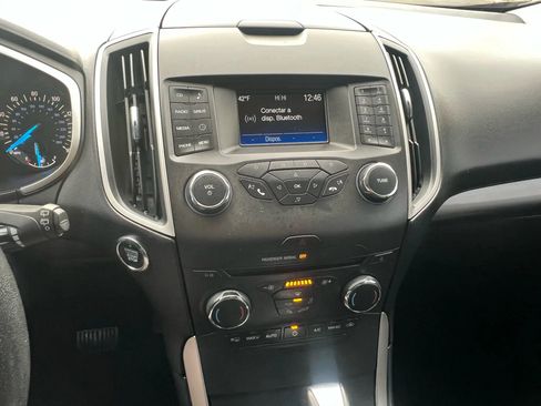 Used 2017 Ford Edge SEL image 17
