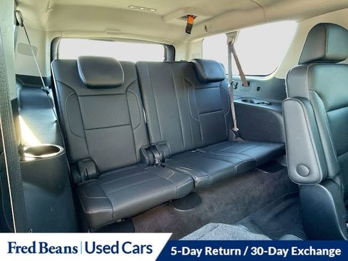 Used 2015 GMC Yukon XL SLT w/ Open Road Package image 31