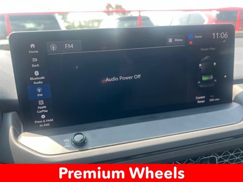 Used 2025 Honda Accord EX-L image 9