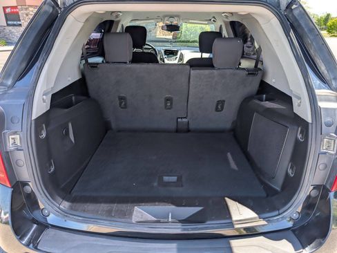 Used 2017 Chevrolet Equinox LS AWD/4WD image 13