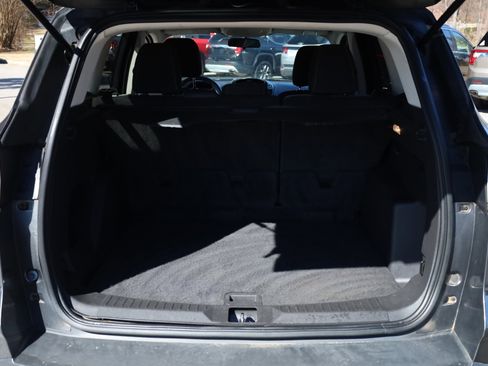 Used 2015 Ford Escape SE image 15