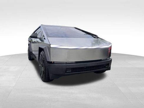 Used 2024 Tesla Cybertruck Cyberbeast AWD/4WD image 7