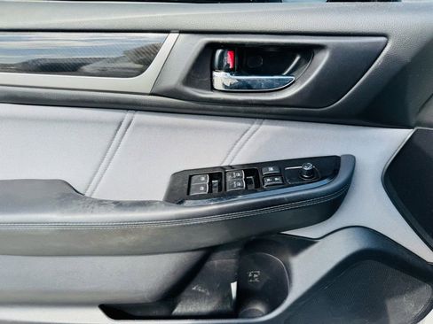 Used 2017 Subaru Legacy 2.5i Sport image 9