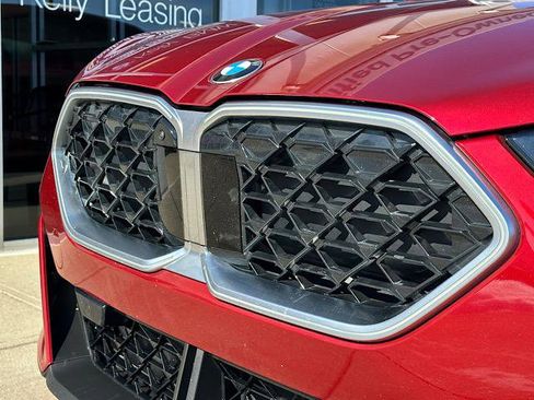Certified 2025 BMW X2 xDrive28i w/ Premium Package image 32