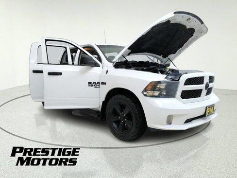 Used 2019 RAM 1500 Express w/ Wheel & Sound Group AWD/4WD image 11