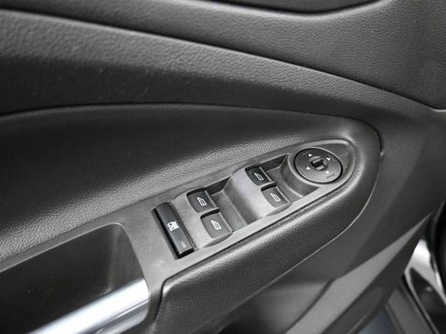 Used 2014 Ford Escape SE w/ Equipment Group 201A AWD/4WD image 9
