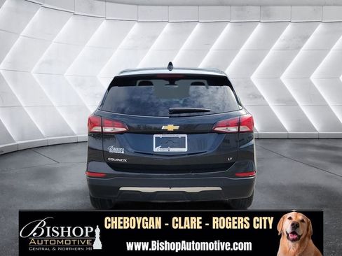 Used 2024 Chevrolet Equinox LT FWD image 17