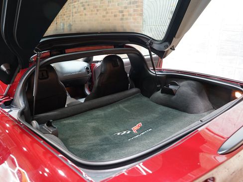 Used 2007 Chevrolet Corvette Coupe w/ Preferred Equipment Group image 33