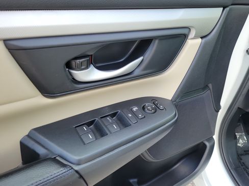 Used 2020 Honda CR-V LX image 20