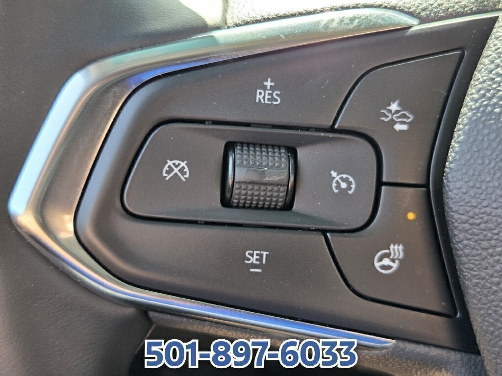 Used 2025 Chevrolet Trax ACTIV w/ Driver Confidence Package FWD image 24