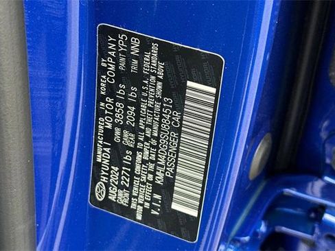 Certified 2025 Hyundai Elantra Sport w/ Cargo Package image 28