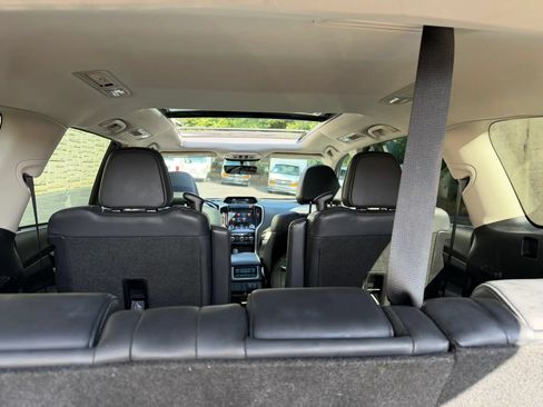 Used 2020 Subaru Ascent Limited w/ Technology Package AWD/4WD image 39