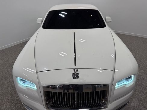 Used 2019 Rolls-Royce Wraith image 8