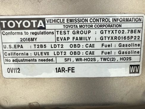 Used 2016 Toyota Highlander LE FWD image 10