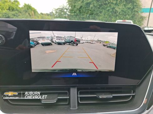 Used 2025 Chevrolet Trax ACTIV w/ Driver Confidence Package FWD image 14