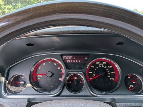 Used 2015 GMC Acadia Denali AWD/4WD image 19