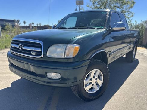 Used 2001 Toyota Tundra SR5 image 1