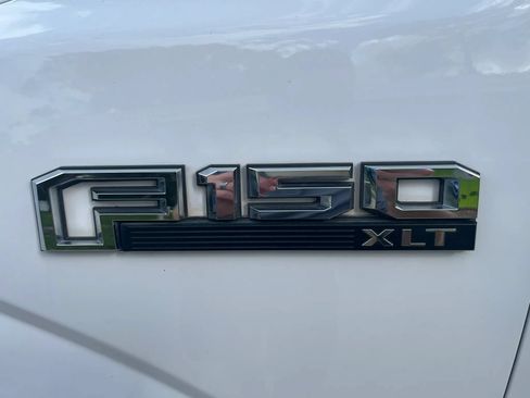 Used 2020 Ford F150 XLT w/ Equipment Group 302A Luxury AWD/4WD image 34