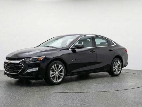 Used 2024 Chevrolet Malibu LT image 3