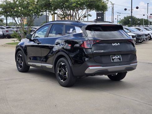 New 2026 Kia Sportage EX FWD image 3