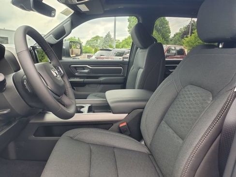 New 2026 RAM 1500 Big Horn AWD/4WD image 10