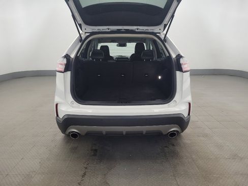 Used 2020 Ford Edge SEL w/ Cold Weather Package AWD/4WD image 29
