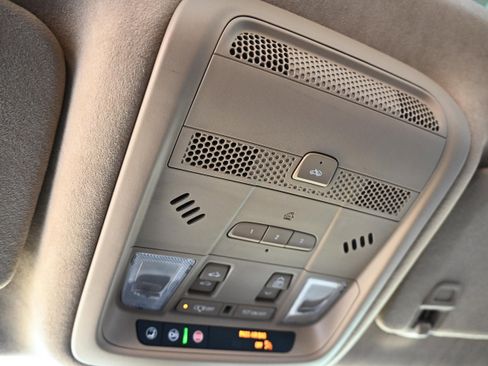 Used 2021 Cadillac XT6 Premium Luxury w/ Platinum Package image 34