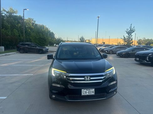 Used 2016 Honda Pilot Touring image 3