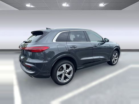 New 2025 Audi Q5 Premium Plus AWD/4WD image 40