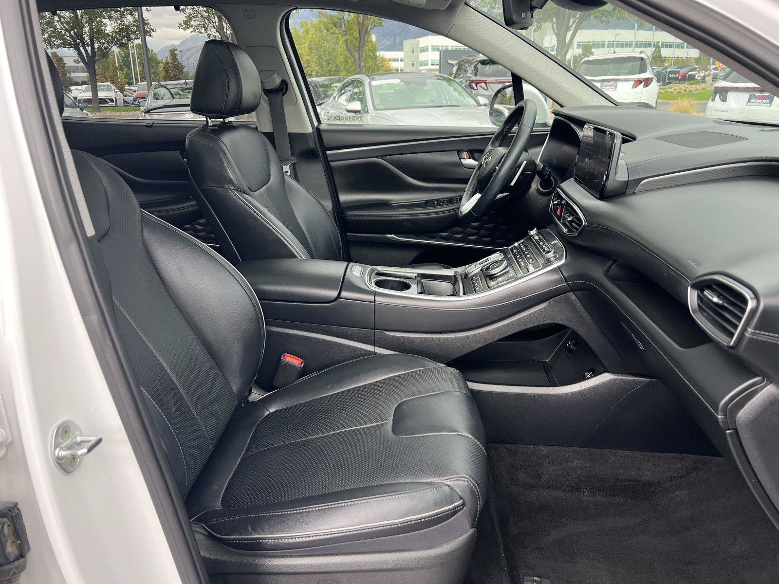 Certified 2023 Hyundai Santa Fe Limited AWD/4WD image 4