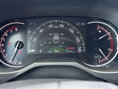 Certified 2025 Toyota RAV4 LE FWD image 10