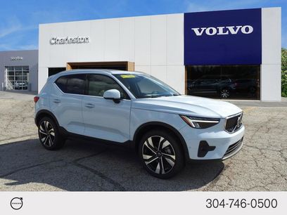 Certified 2025 Volvo XC40 B5 Ultra w/ Climate Package