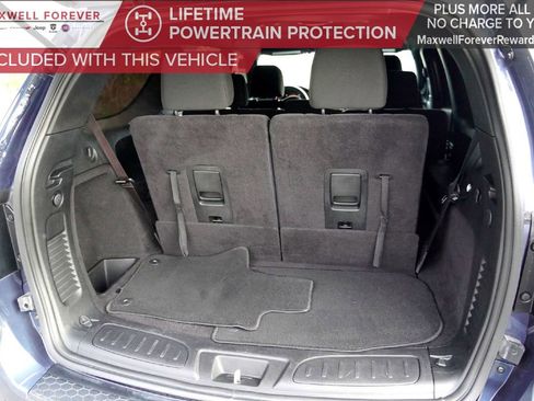 Used 2021 Dodge Durango SXT image 28