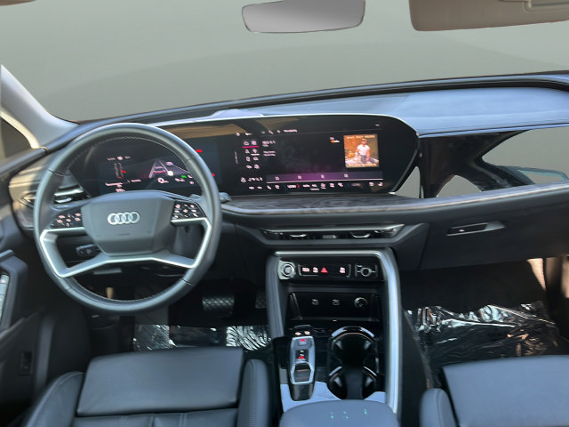 Used 2025 Audi Q5 Premium Plus w/ Premium Plus AWD/4WD image 9