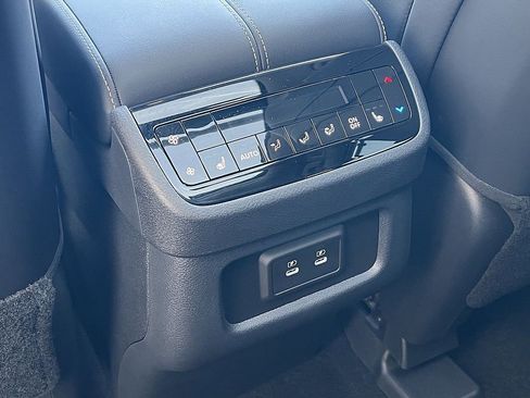 Used 2026 INFINITI QX60 Luxe w/ Cargo Package image 12