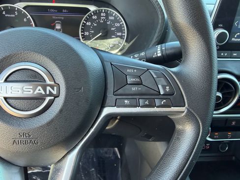 Certified 2025 Nissan Sentra SV image 33