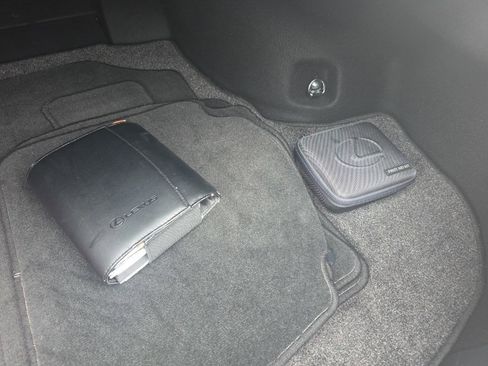 Used 2024 Lexus ES 350 w/ Premium Package image 13