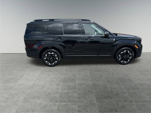 Used 2025 Hyundai Santa Fe SEL image 7